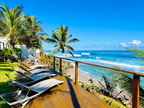 Oceanfront w/ Deck & Panoramic Tropical Isla Views