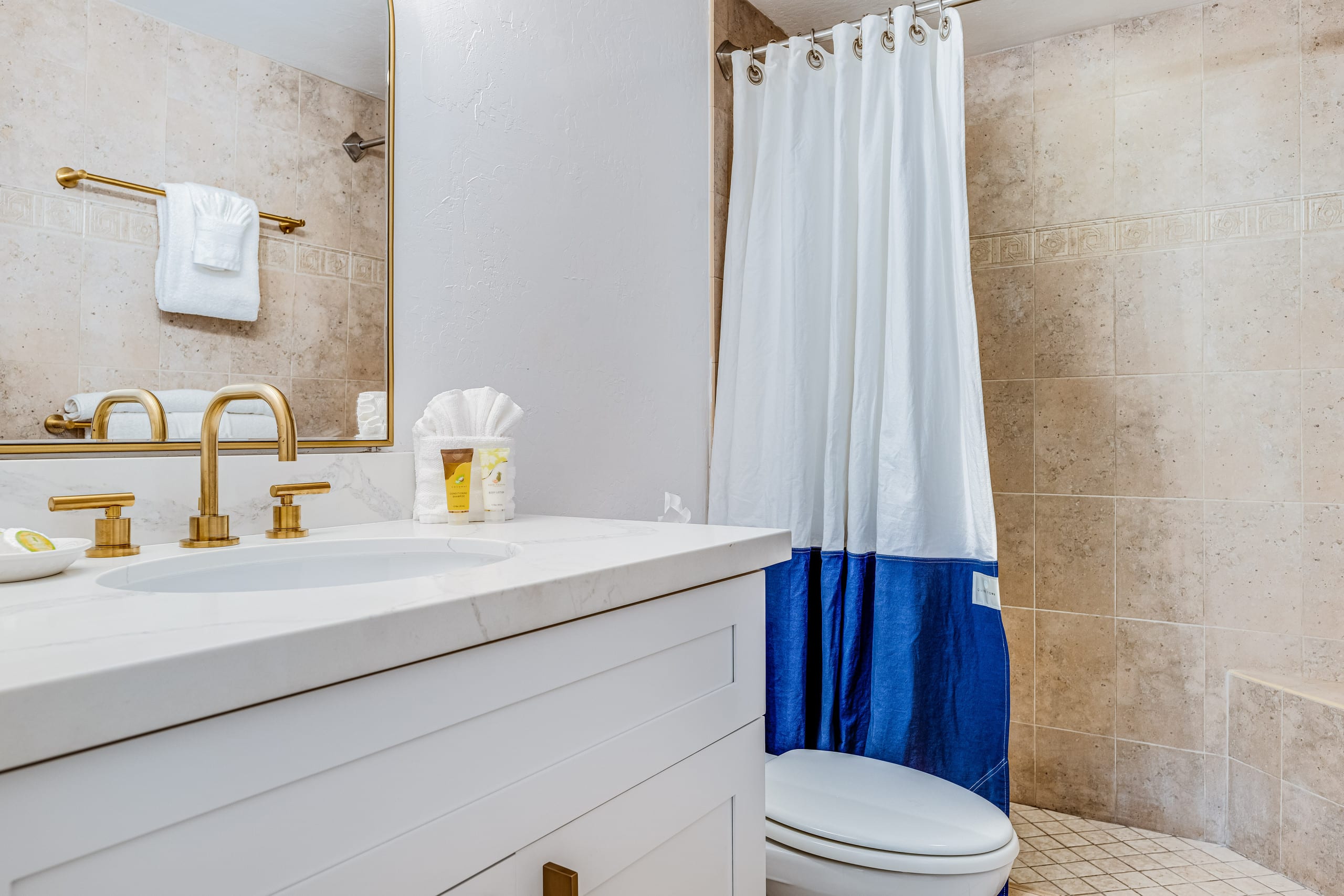 Condo in Kihei · ★5.0 · 1 bedroom · 2 beds · 1.5 baths - Image 19