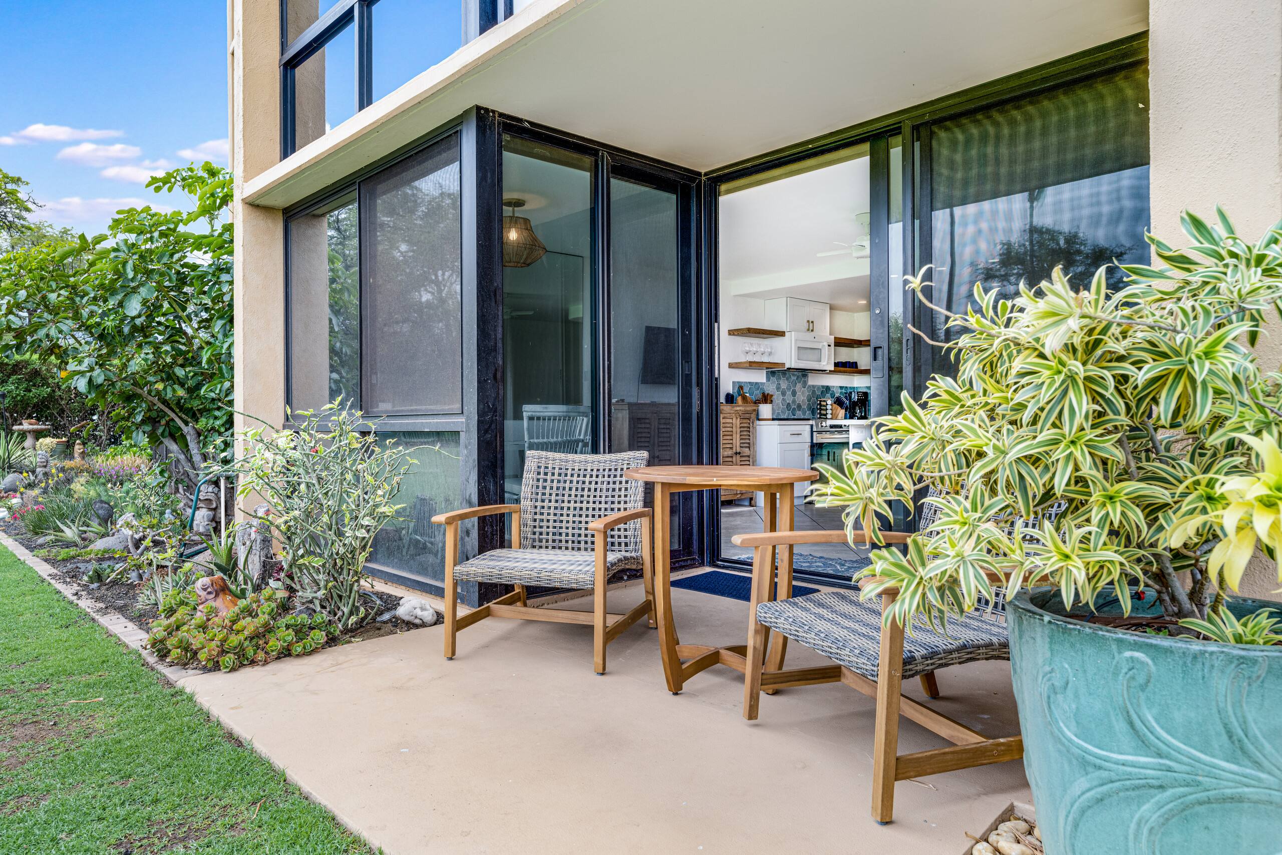 Condo in Kihei · ★5.0 · 1 bedroom · 2 beds · 1.5 baths - Image 7