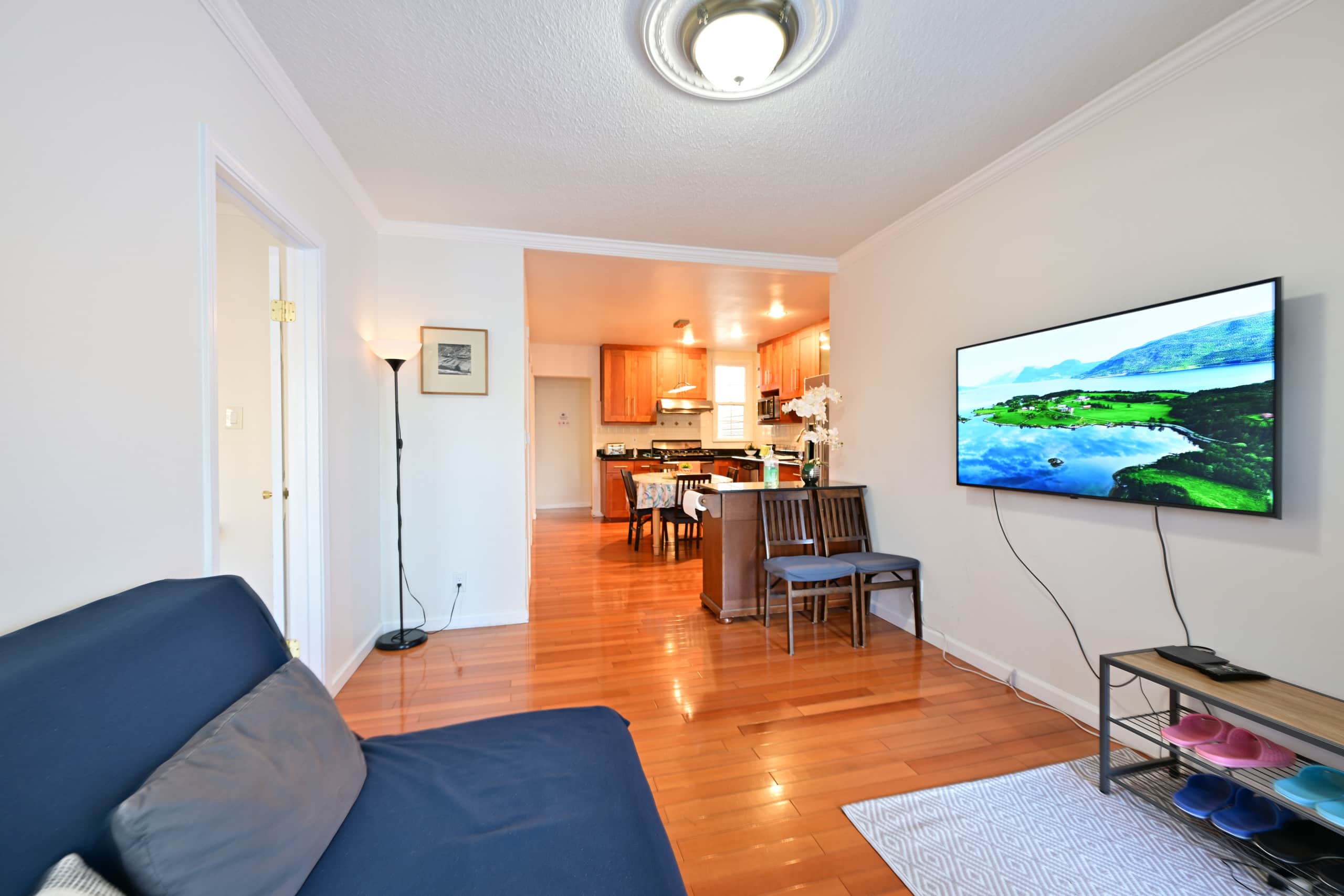 Home in San Francisco · ★4.73 · 2 bedrooms · 2 beds · 1 bath - Image 2