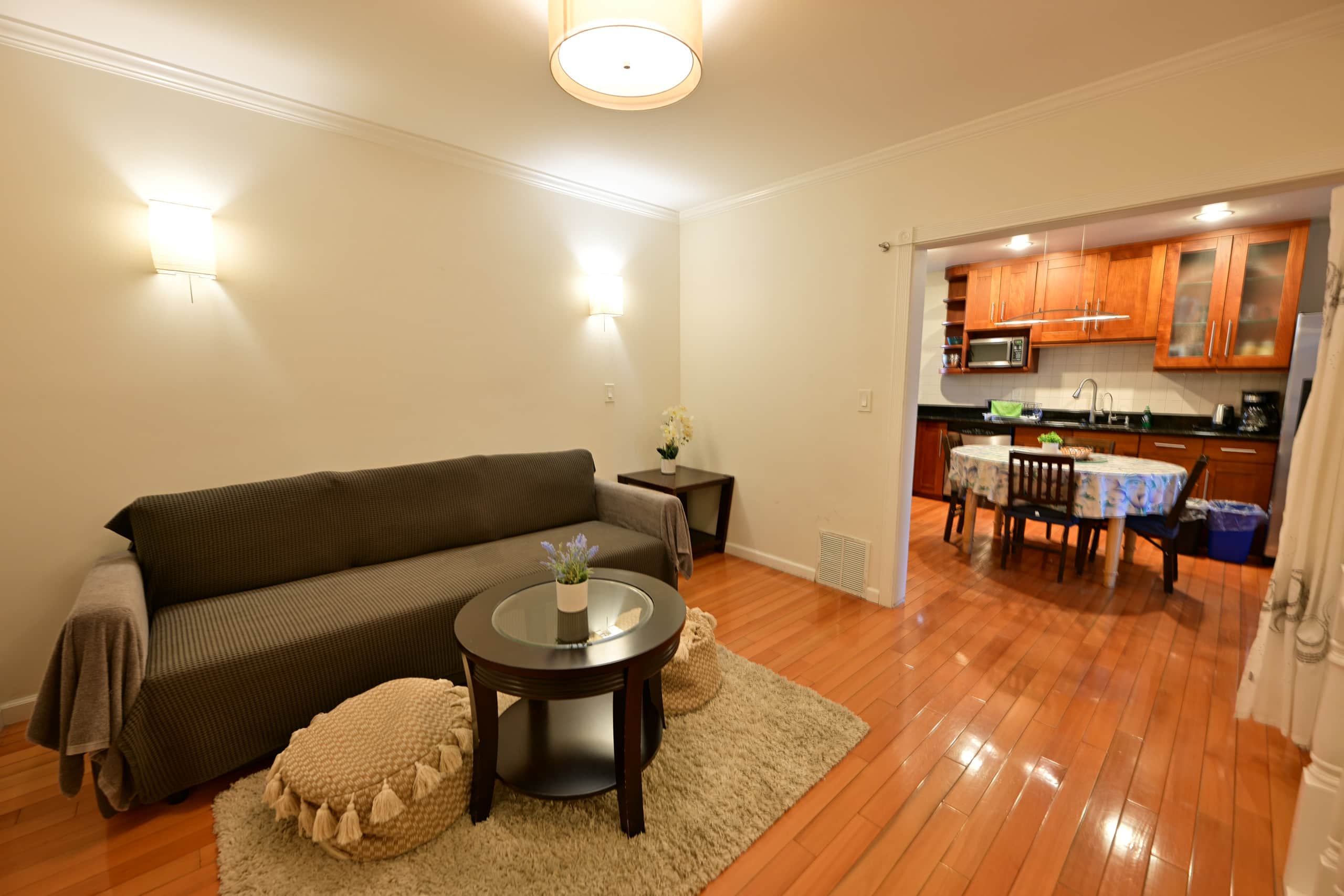 Home in San Francisco · ★4.73 · 2 bedrooms · 2 beds · 1 bath - Image 8