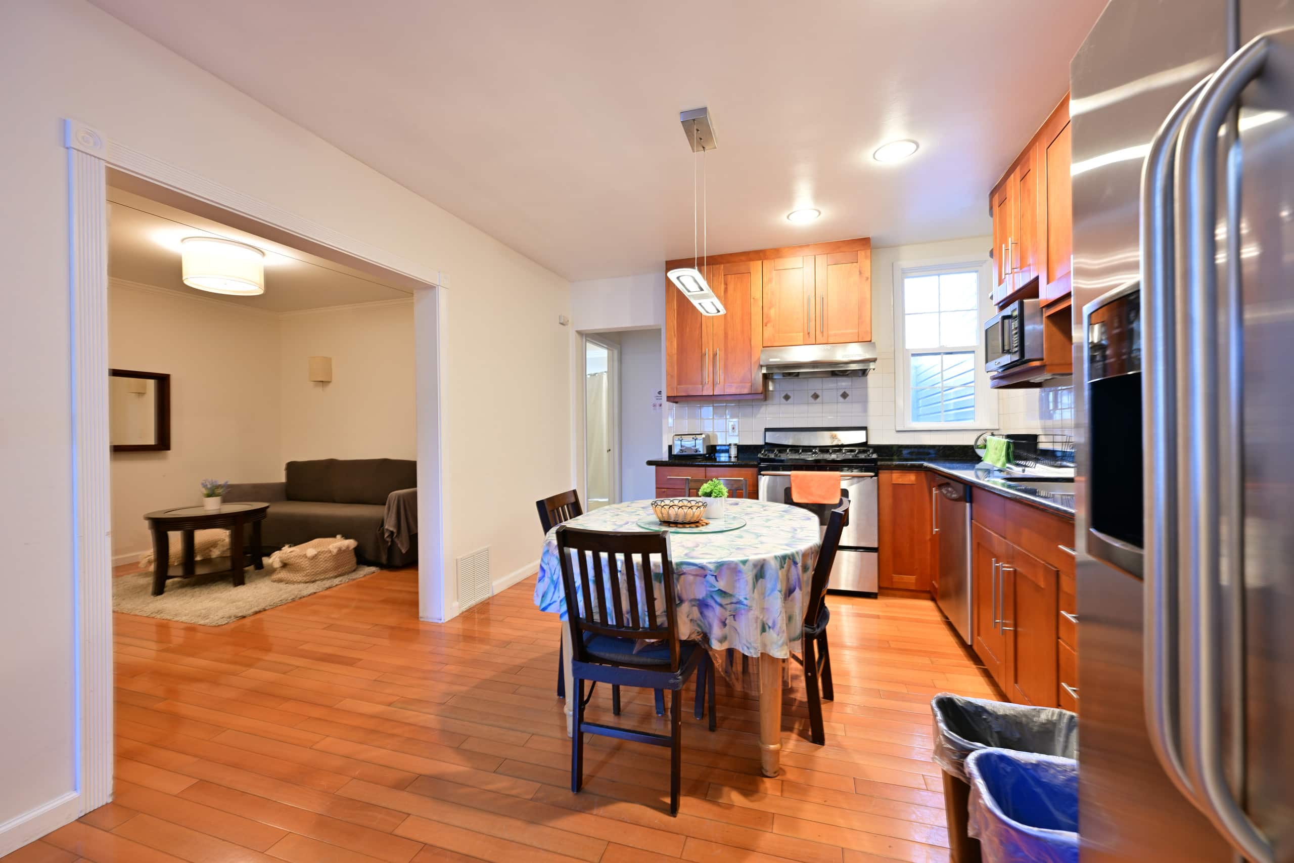Home in San Francisco · ★4.73 · 2 bedrooms · 2 beds · 1 bath - Image 13