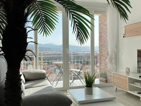 Propiedad de Airbnb exitosa: H2M Princesa 3 bedrooms terrace 200m from beach en Huelin