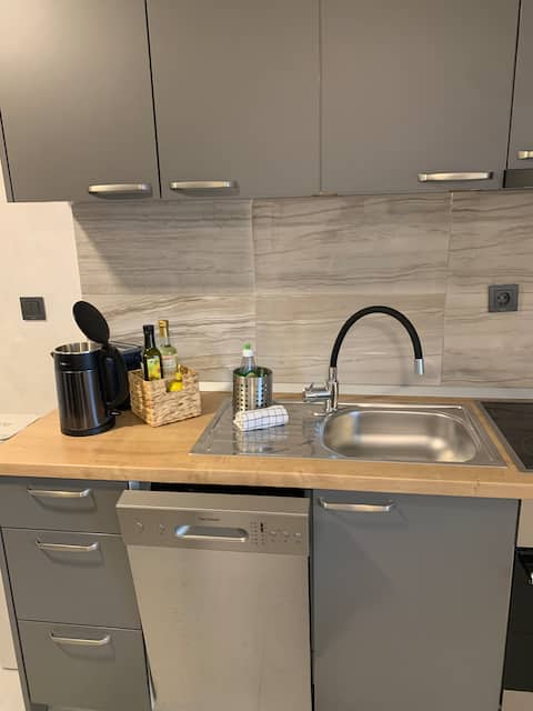 Top Airbnb: Castello Due studio apartment in Maksimir