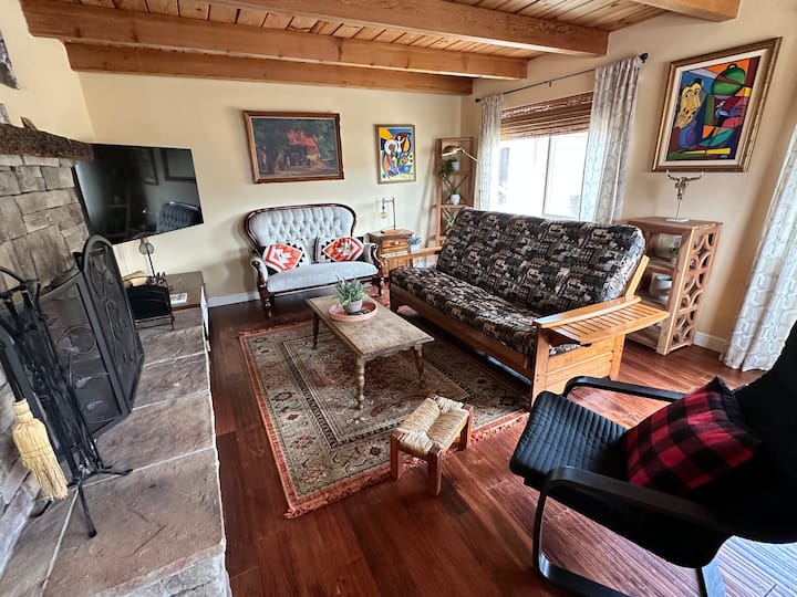 Beautiful Cottage With Amazing Views - Kernville, CA