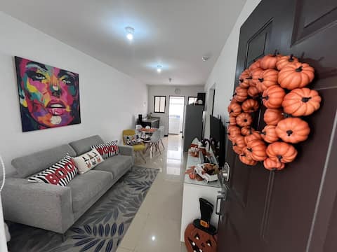 Cute apartment ,Wifi + Netflix + Parqueo Seguro