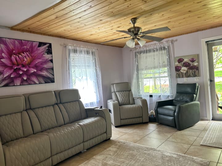 "Jack Cottage-2/2 Close To Downtown - Hendersonville, NC