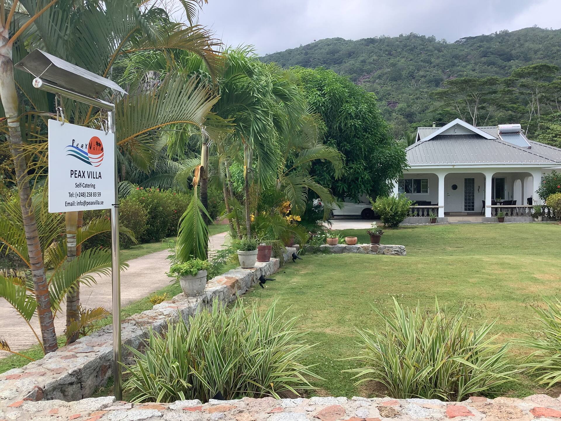 Peax Villa
