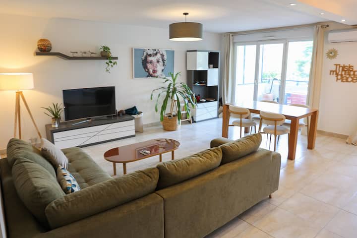Appartement De 70m² Entre Plages Et Calanques - Marseille