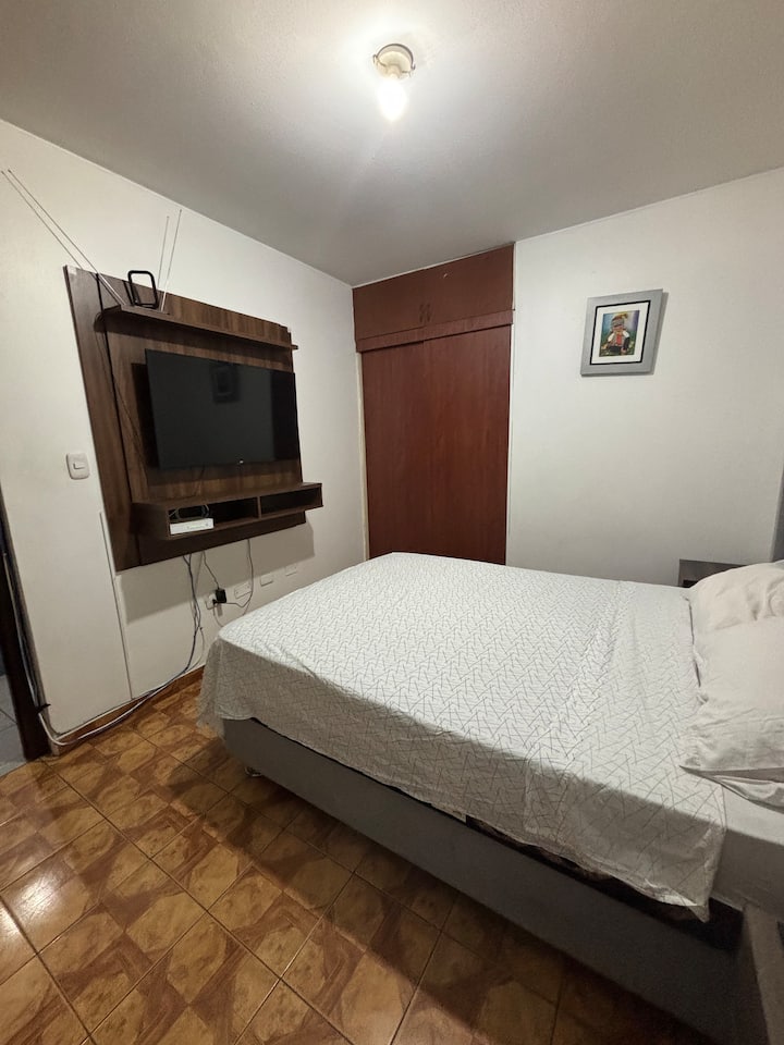 غرفة النوم 1