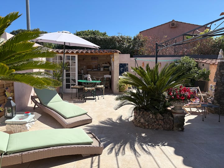 Chambres Avec Cuisine Extérieur- Golfe  St Tropez. - Cogolin