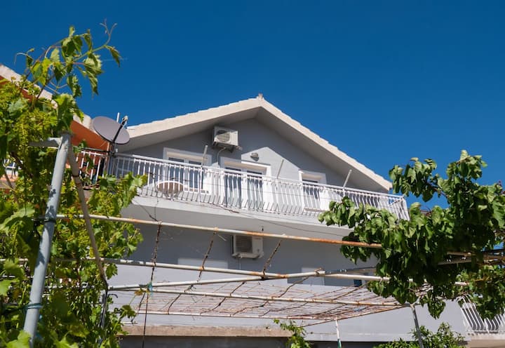 Appartement Meri (87811-a1) - Primošten