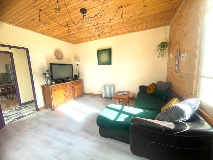Maison Typique 60's Vue Lac - Lac de Serre-Ponçon