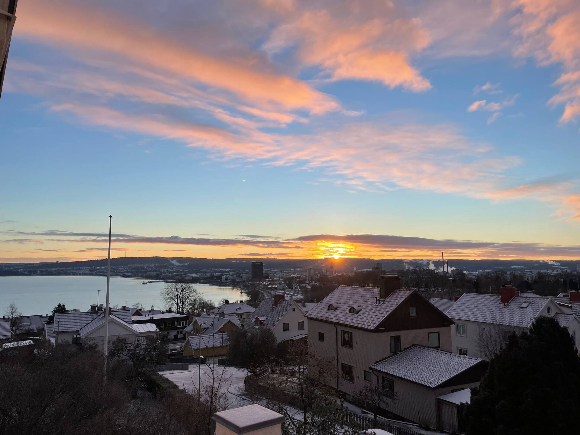Apartment with 3 bedrooms, quiet and close to the city.