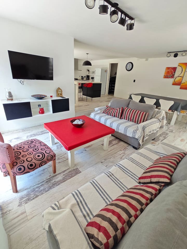 Casa Moderna Con Vistas Al Golf Para 9 Personas - Pinamar