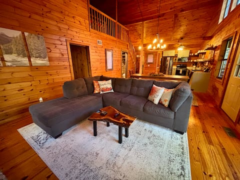 Top performing Airbnb: Reel Retreat on Fightingtown Creek in Mc Caysville
