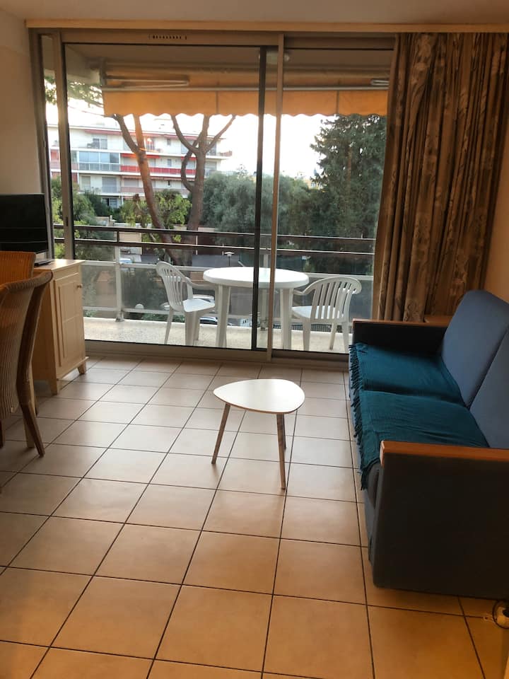 Beau Studio, Piscine, Tennis, Garage, Mer à 100 M - St-Laurent-du-Var