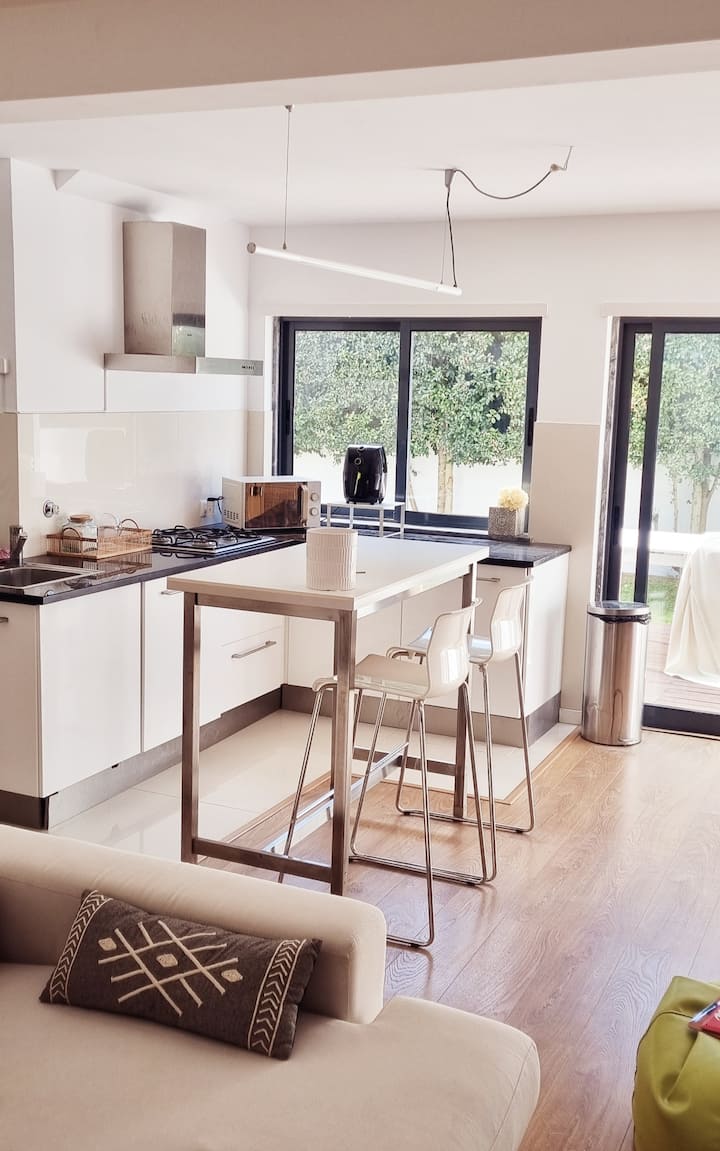 Modern And Cozy Apartament. - Sintra