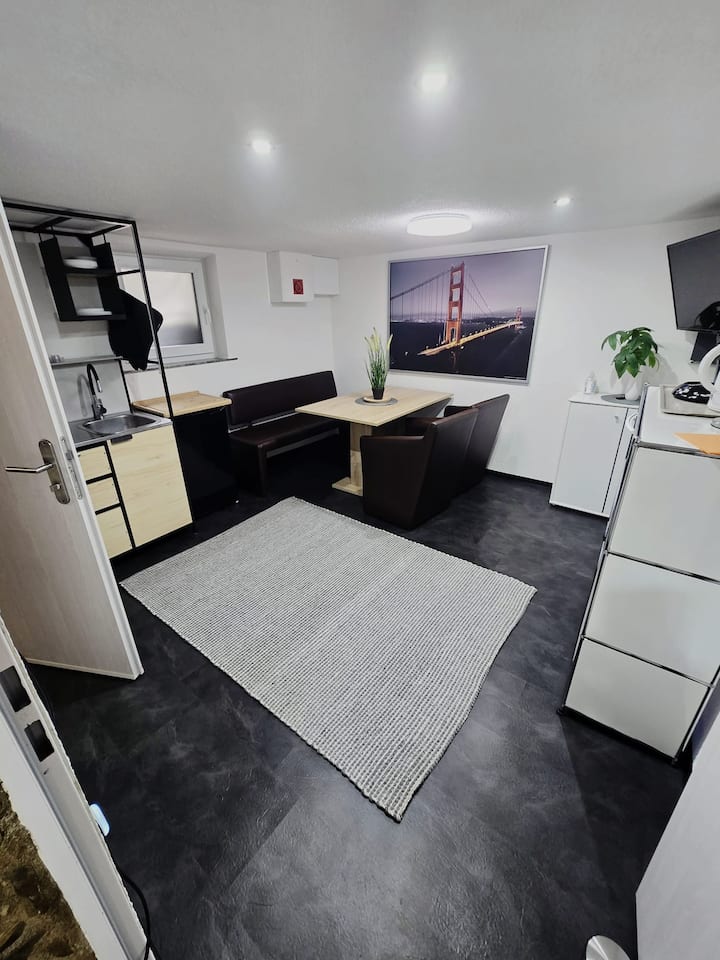 Kellerapartment Re Mit Kostenlosem Parken Am Haus! - Koblenz
