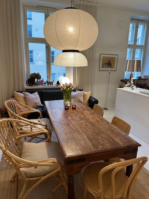 Successful Airbnb property: Lovely apartment by the sea in Helsinki in Kruununhaka
