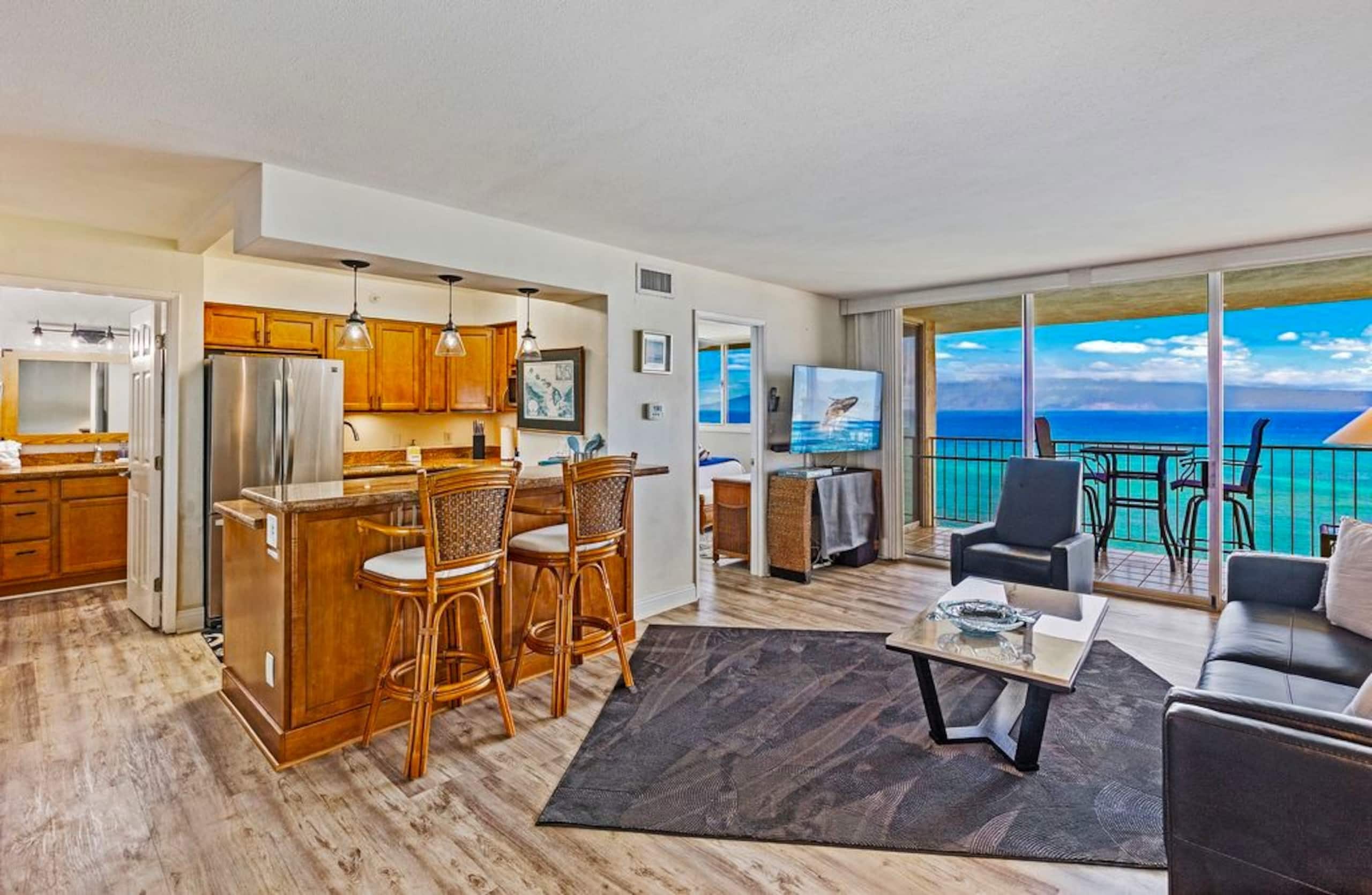 Condo in Lahaina · ★4.85 · 1 bedroom · 1 bed · 1 bath - Image 2