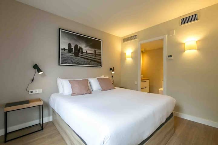 103 Precioso Apt. Con Servicios En Barcelona - Barcelona