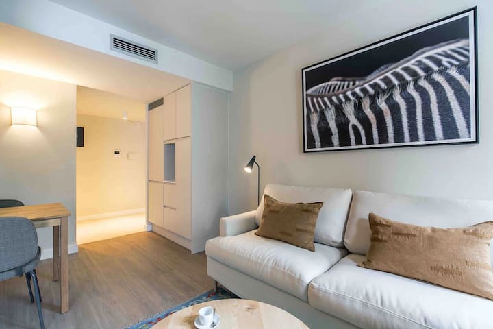 204 Precioso Apt. Con Servicios En Barcelona - Barcelona