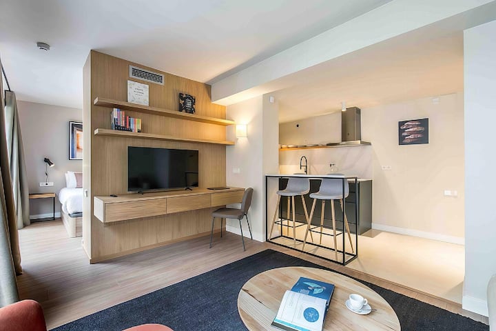 201 Precioso Apt. Con Servicios En Barcelona - Barcelona - Sants Train station