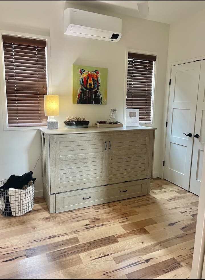 Cabinet Queen Bed