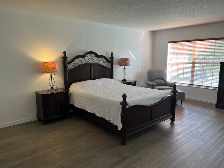 საძინებელი 1