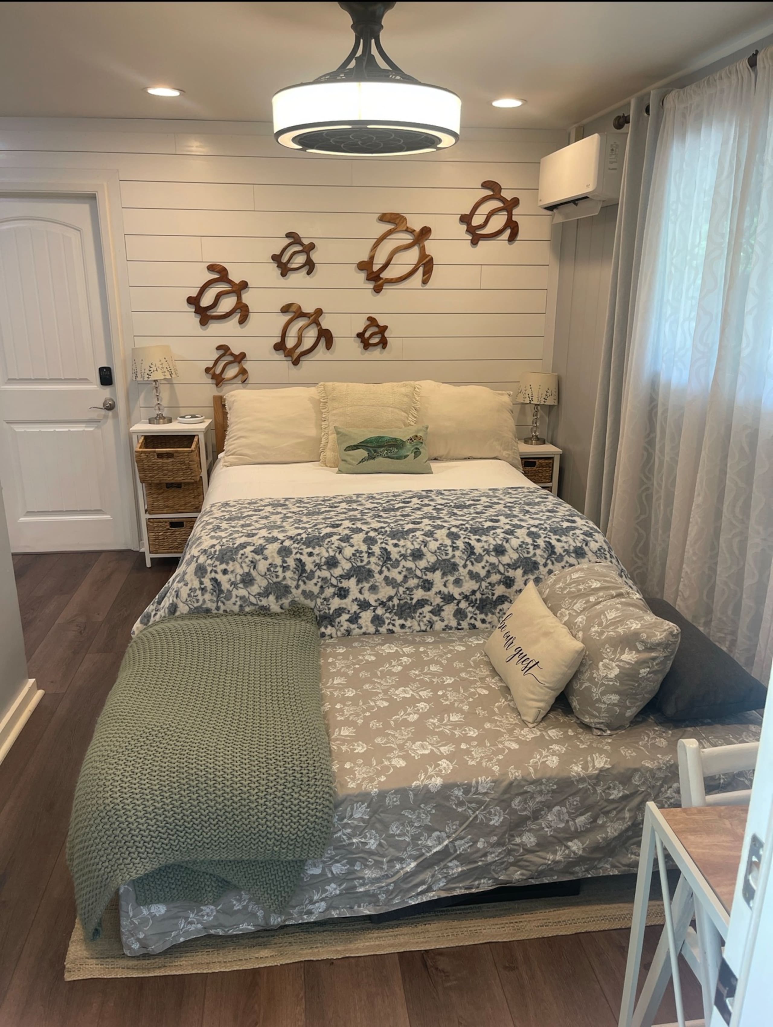 Place to stay in Kailua · ★4.96 · 1 bedroom · 2 beds · 1 private bath - Image 7