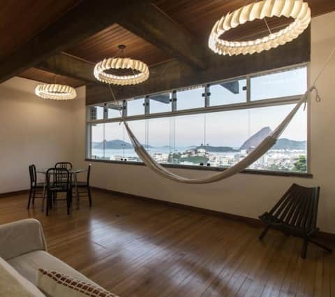 Popular Airbnb listing: Stylish loft with panoramic view on Sugar Loaf in Rio De Janeiro