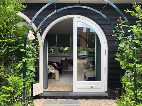 The Gentle Arch. True Comfort. Easily accessible.