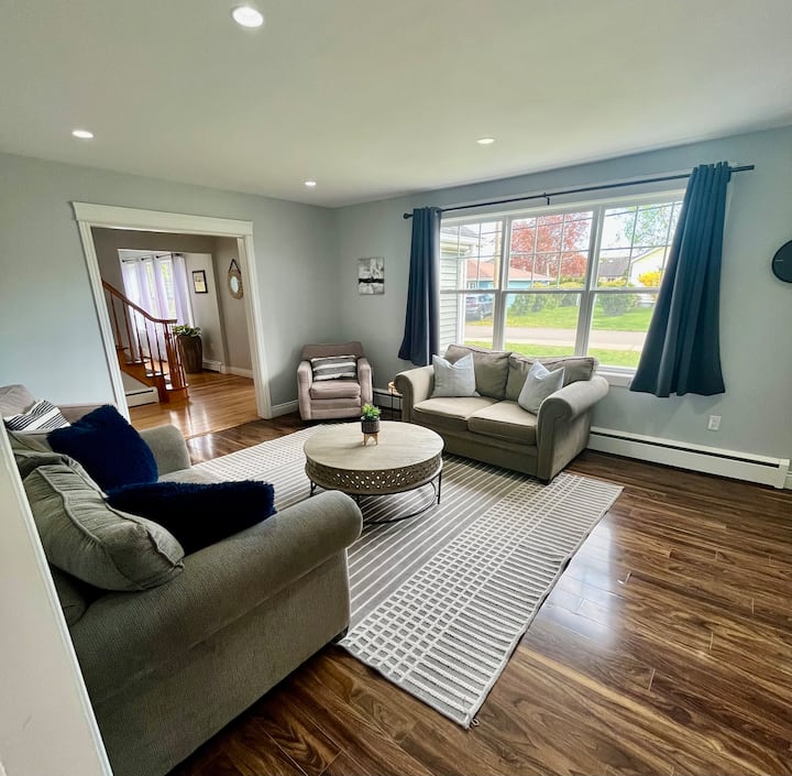 Central Charlottetown Home | Walk To Downtown - Charlottetown