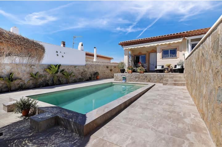 Casa Fleming Con Piscina Privada - Miami Playa