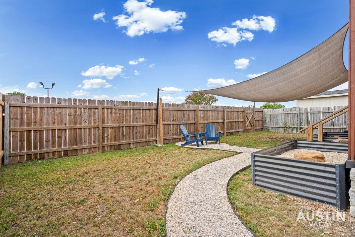 Escape & Enjoy ATX Casita Getaway