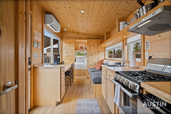 Escape & Enjoy Atx Casita Getaway - Austin, TX