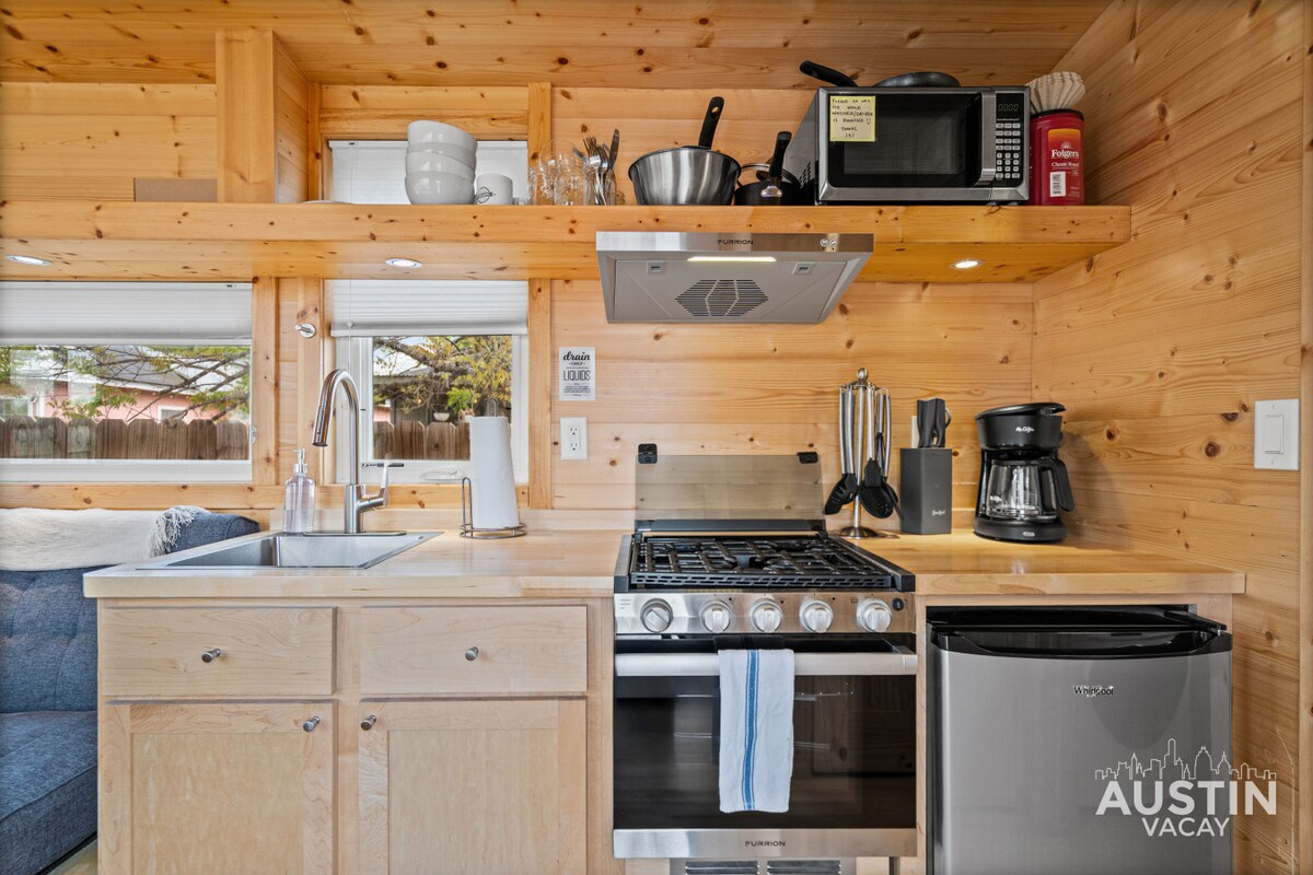 Escape & Enjoy ATX Casita Getaway