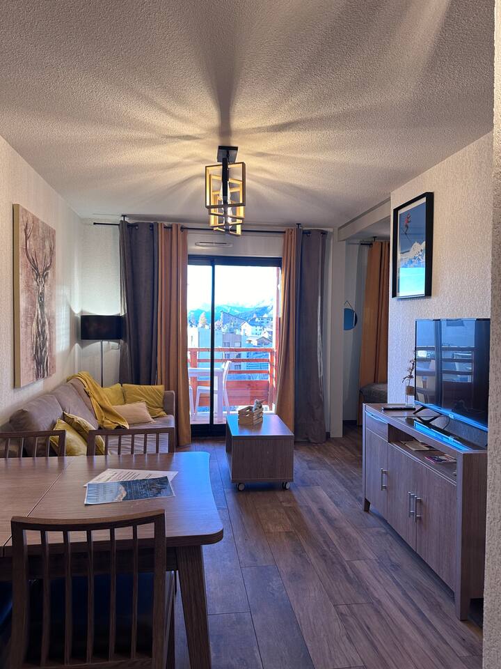 Superbe Appartement En Résidence Avec Piscine. - Valberg