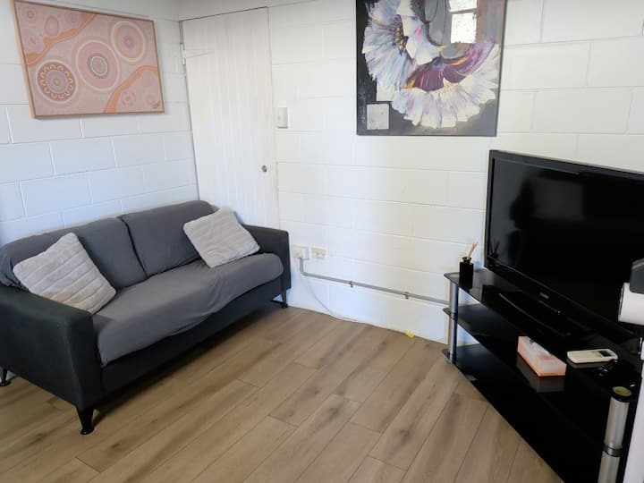 Granny Flat Near Airport And Casuarina - Darwin