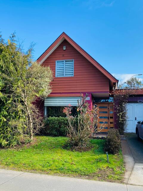 Comfortable family house in Barrio Bellavista.