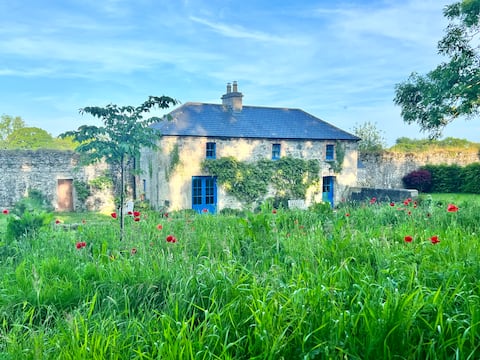 Charming cottage in the grounds of Killua Castle