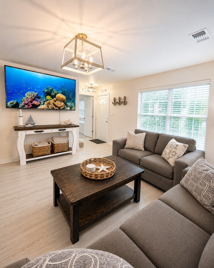 Coastal Breeze Cottage - Perdido Key, FL