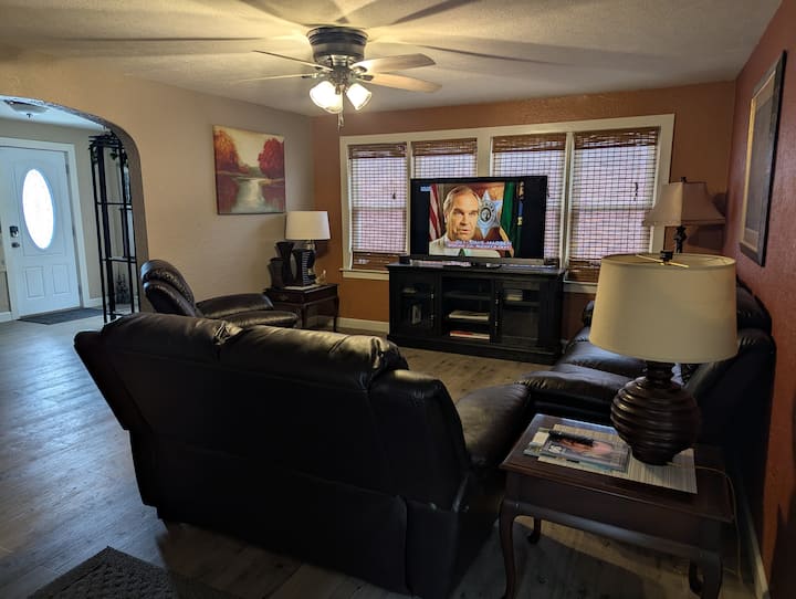 Cozy 3br Home Near Cedar Point & Put‑in‑bay - Fremont, OH