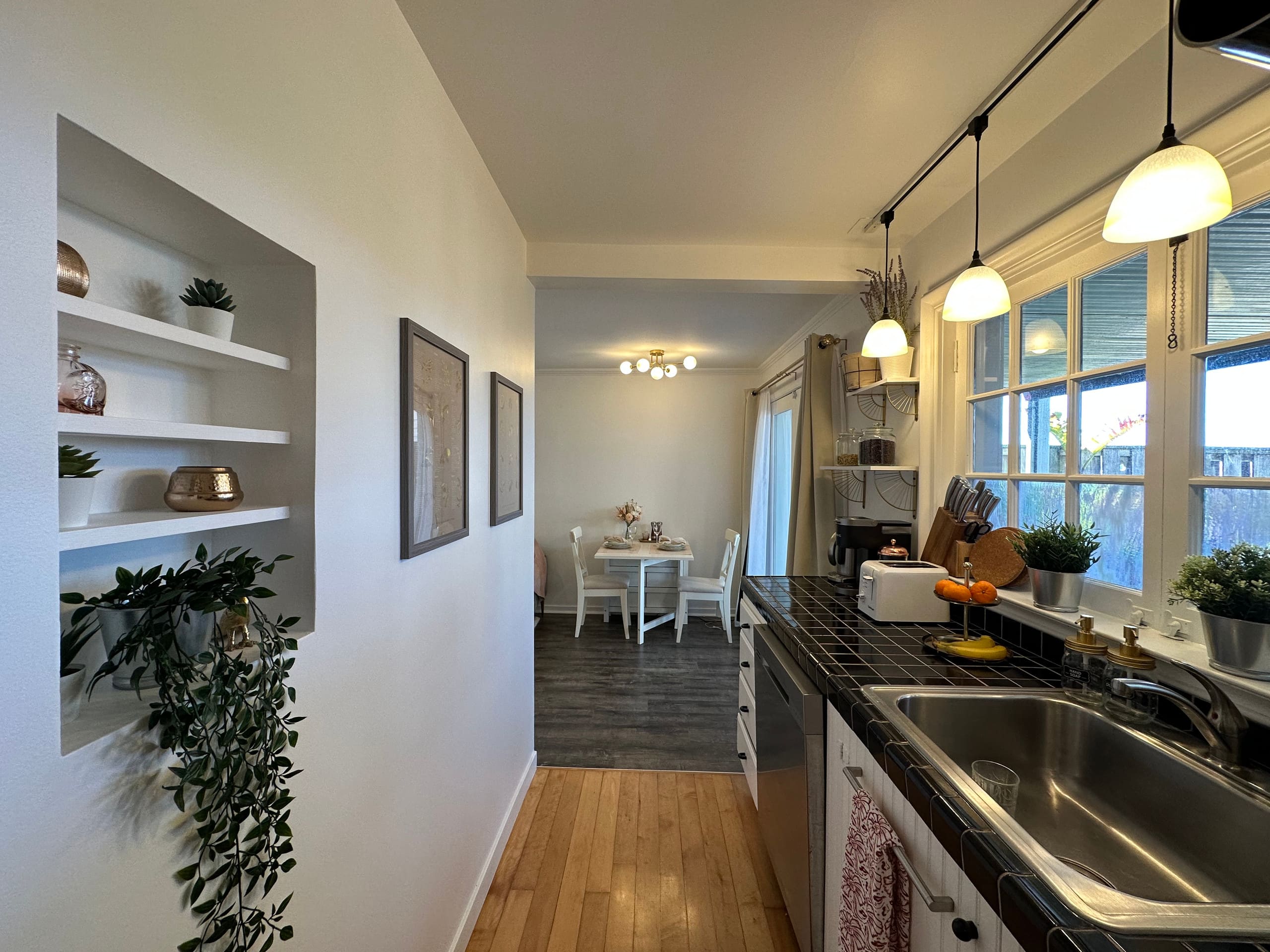 Condo in San Francisco · ★4.99 · 1 bedroom · 1 bed · 1 bath - Image 5