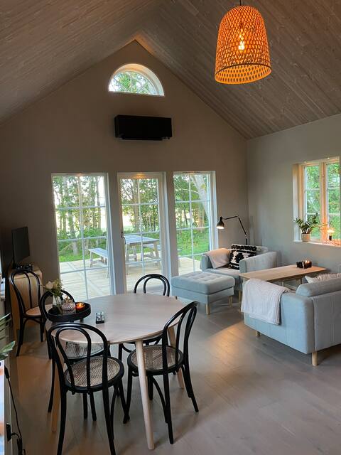 Popular Airbnb listing: Cozy cottage in the countryside in Kristianstad in Kristianstad