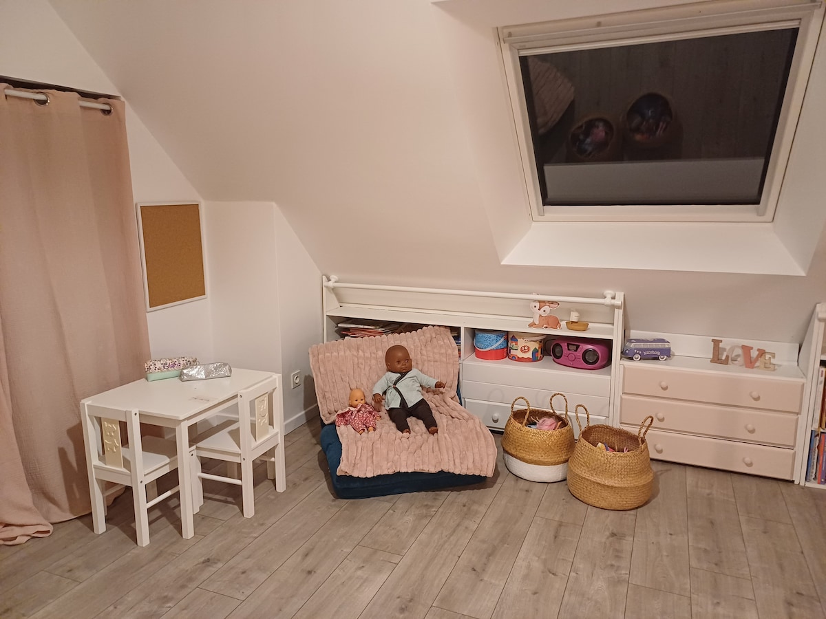 غرفة النوم 2