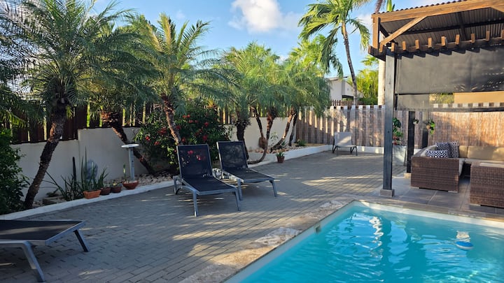 Villa Ubuntu, Met Privézwembad, Nabij Mambo Beach - Curazao