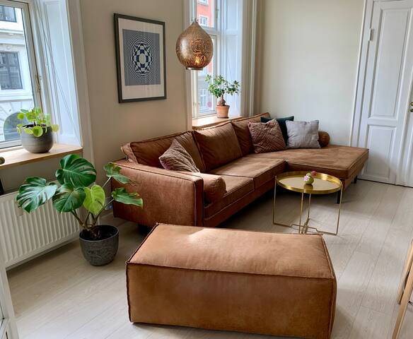 Waterfront apartment in Center gallery image 5