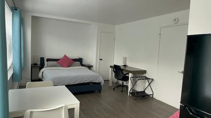 Private Studio Apartment In Cap Hill 屋 - シアトル